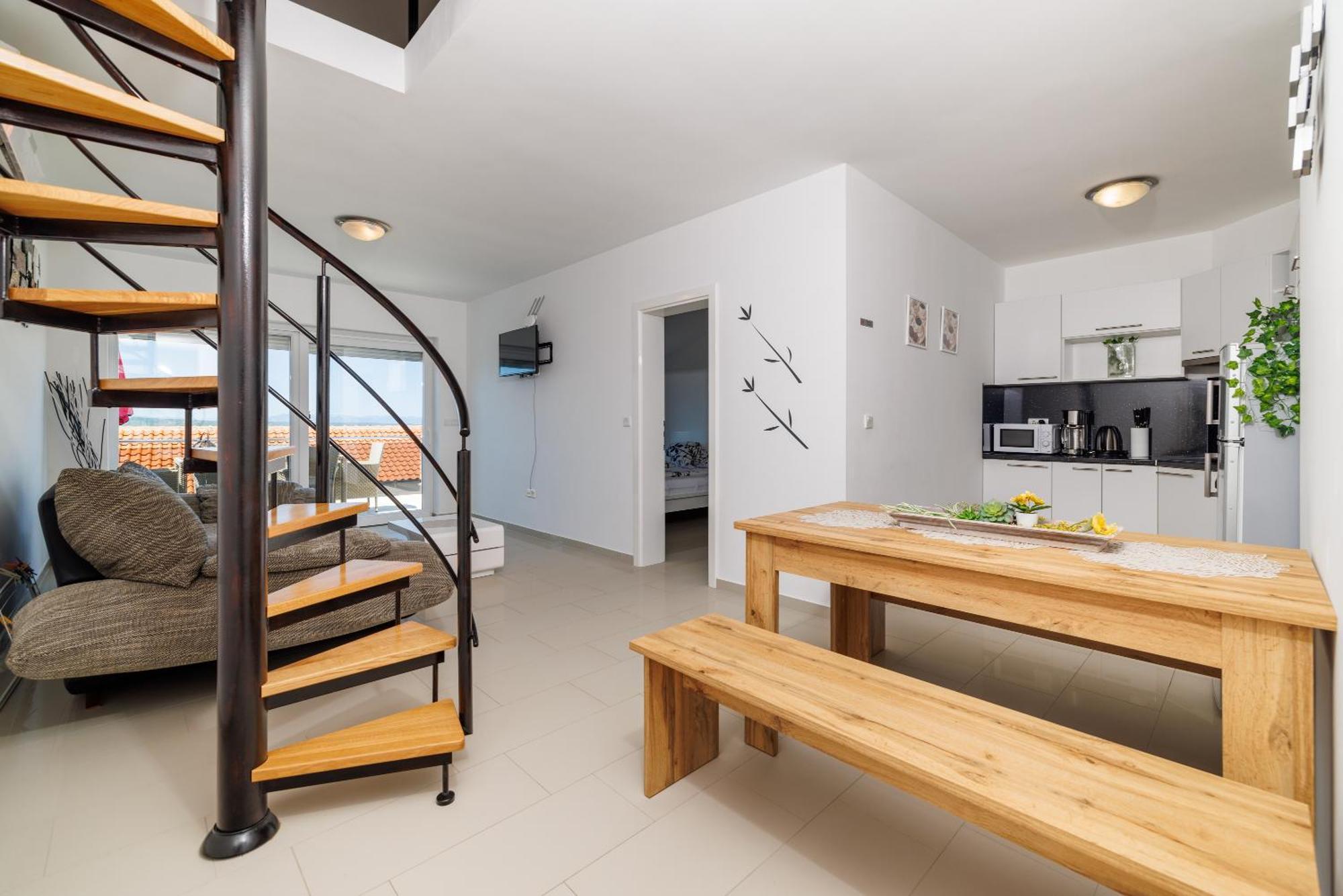 Tatjana Mit Zwei Schlafzimmer Apartman Crikvenica